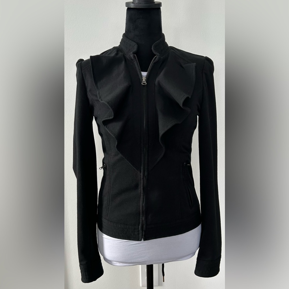 KUT from the Kloth women’s black ruffle jacket